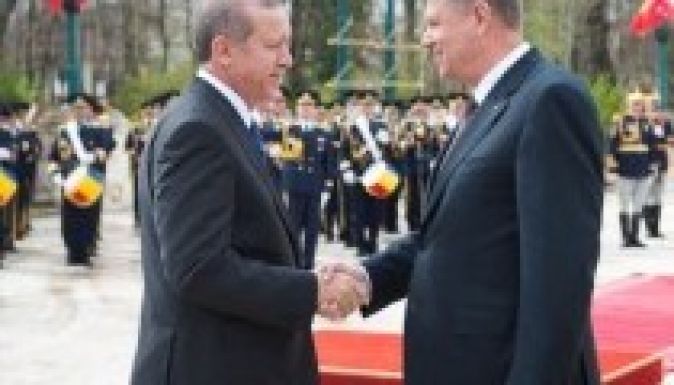 Románia Törökországot is bevonná a NATO-vezénylési központokba