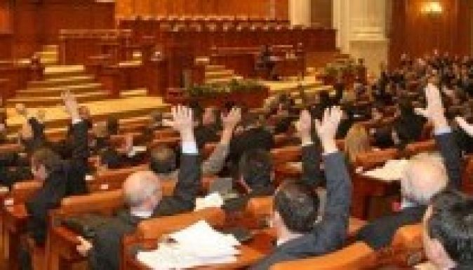 Módosult a honatyák jogállása: könnyebben letartóztathatók