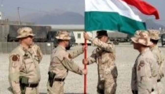 Magyarország katonai kontingenst küld az Iszlám Állam ellen