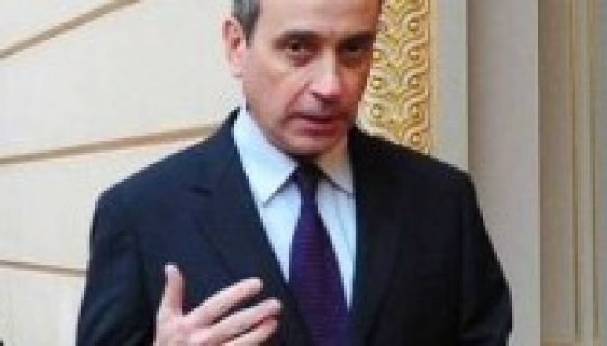 Konfliktus Párizs és a Szentszék között a meleg nagykövet miatt