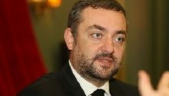 Őrizetbe vették a bukaresti operaház igazgatóját