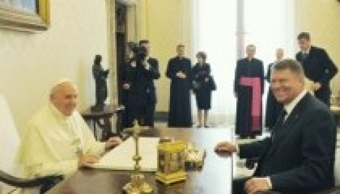 Klaus Johannist fogadta Ferenc pápa a Vatikánban