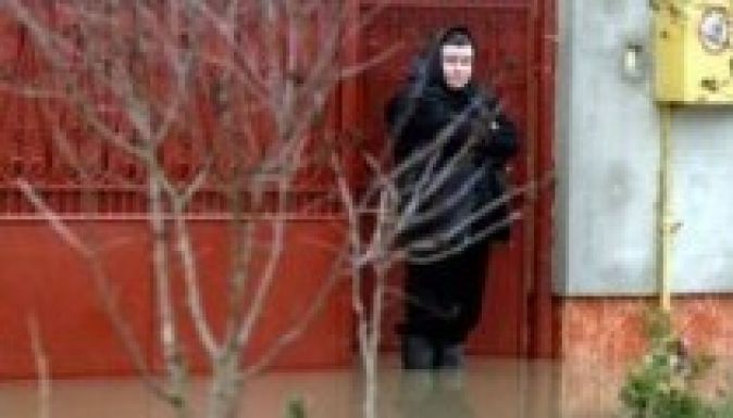 Péntekig meghosszabbították a harmadfokú árvízvédelmi készültséget