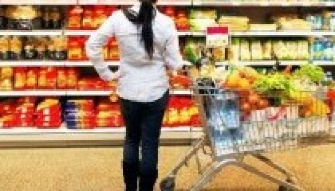 Olcsóbb élelmiszer és nagyobb gyerekpénz júniustól