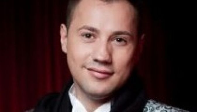 Itthoni tehetségeket csiszolna a „szatmári Pavarotti”