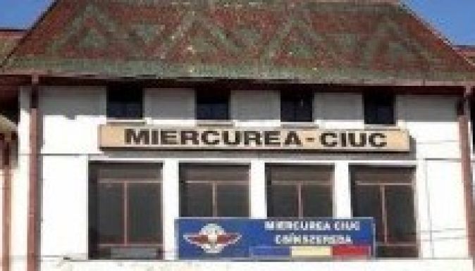 Újra megszólal magyarul is a csíkszeredai vasúti hangosbemondó