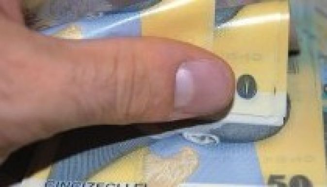 Fizetésemelést kap a tanintézmények kisegítő személyzete