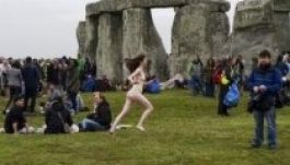 Így ünnepelték a nyári napfordulót a Stonehenge mellett (GALÉRIA)