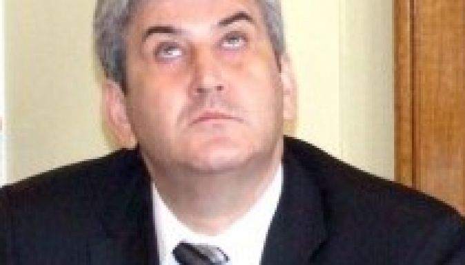 Vizsgálatot indított az egyetem Oprea disszertációja ügyében