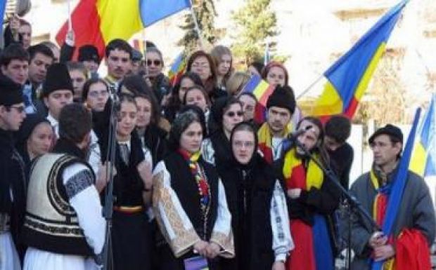 Prefektus: diszkriminálják a fogyatkozó székelyföldi román közösséget