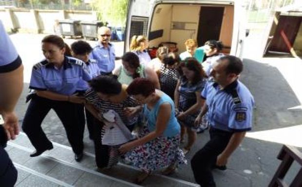 Letartóztattak tíz jó nevű nagyváradi orvost