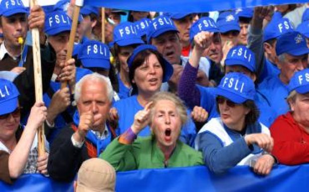 Tiltakozáshullámmal fenyegetnek a tanárok, ha nem kapnak fizetésemelést