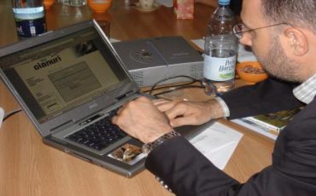 Kelemen Hunornak már nincs tulajdonrésze a Transindexnél