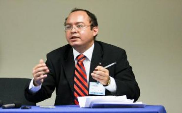 Aurescu: még nem tudni, hány menekültet irányítanak Romániába