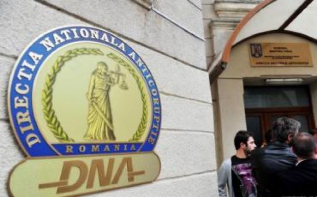 Gyakorlatilag lefejezte a megyei önkormányzatokat az ügyészség