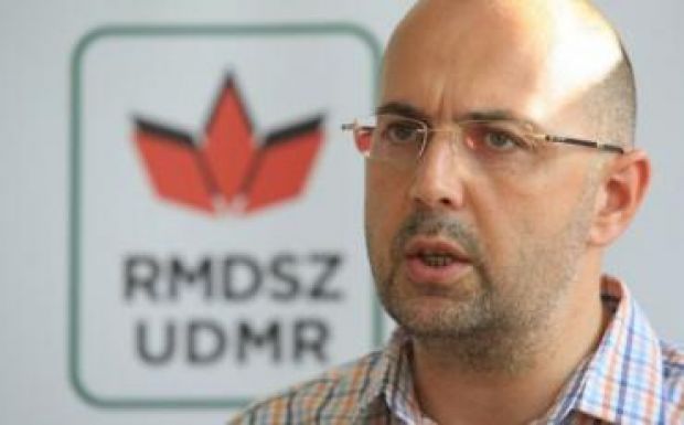 Kelemen Hunor elfogadhatatlannak tartja a kötelező befogadási kvótát