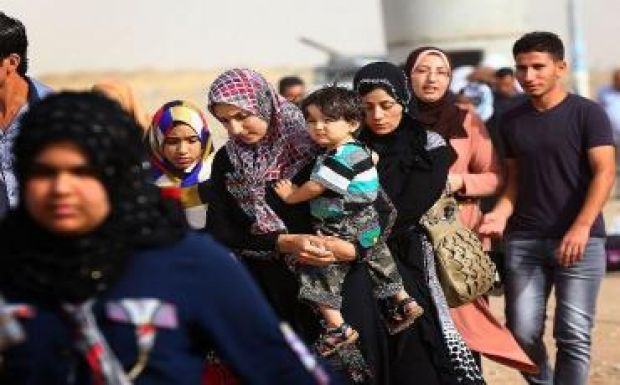 Év végéig 400 ezerre nőhet a migránsok száma Magyarországon