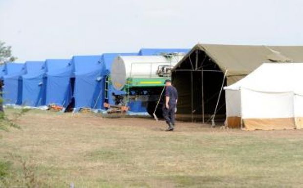 Sátortábort építettek a migránsoknak Temes megyében