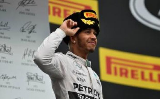 Forma-1: Hamilton nyert Szocsiban