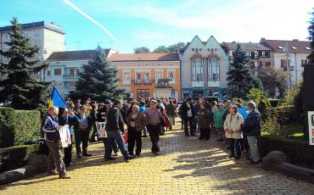 Kevesen tiltakoztak az Azomureș-szennyezés ellen