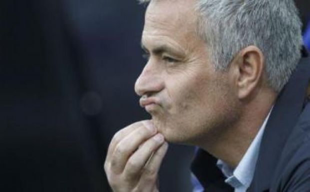 Ötvenezer fontos büntetéssel „nevelnék meg” José Mourinhót