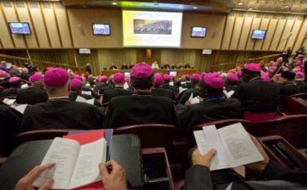 Püspöki szinódus - a homoszexuálisok iránti tiszteletet szorgalmazzák