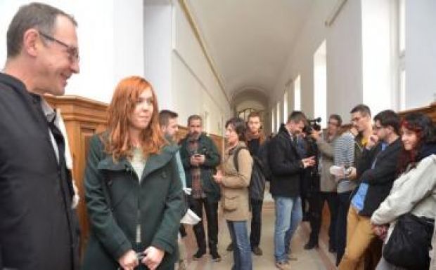 Így zajlott a helységnévtáblaper Kolozsváron