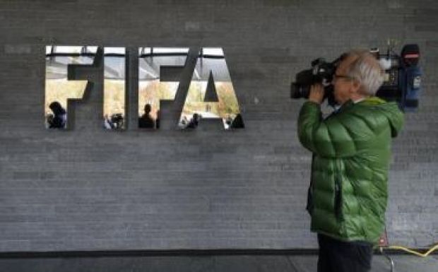 Nyolcan pályáznak a FIFA elnöki székére