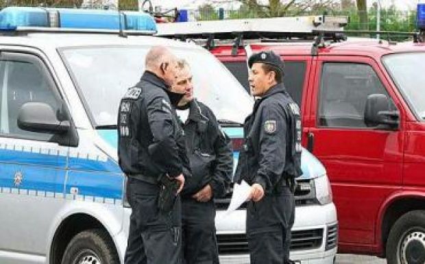 Párizsi merényletek: újabb gyanúsítottakat tartóztattak le