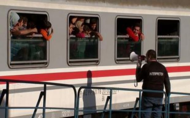 Horvátország és Szlovénia is visszafordítja a gazdasági migránsokat