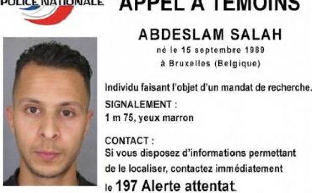 Abdeslam szökésben, 16 személy őrizetben van