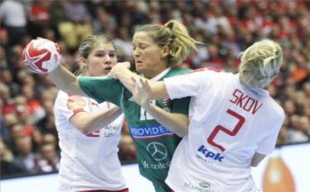 Női kézilabda vb - Hétfőn játszanak a magyarok, vasárnap a románok