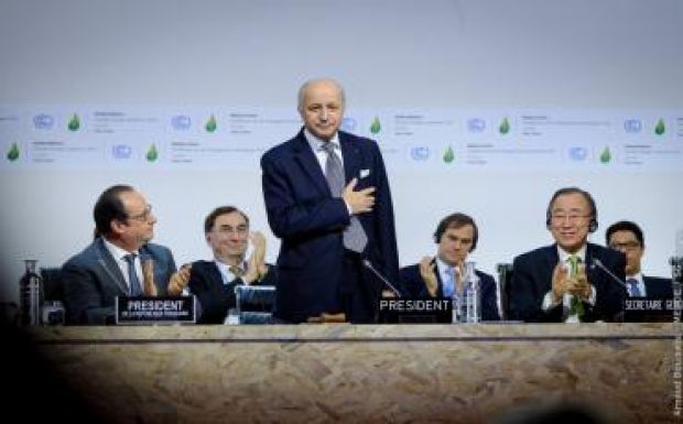 Párizsi klímacsúcs: elfogadták a megállapodást