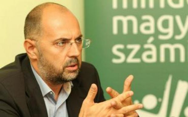 Az idei évről és a 2016-os kihívásokról kérdeztük Kelemen Hunort