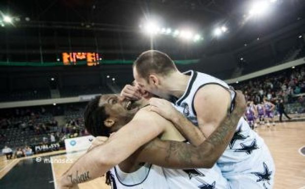 Román-kupa: utolsó másodperces kosárral elődöntős a Kolozsvári U-BT