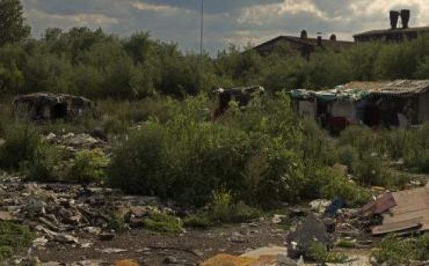 Franciaországban több mint 11 ezer romát küldtek el tavaly a felszámolt telepekről