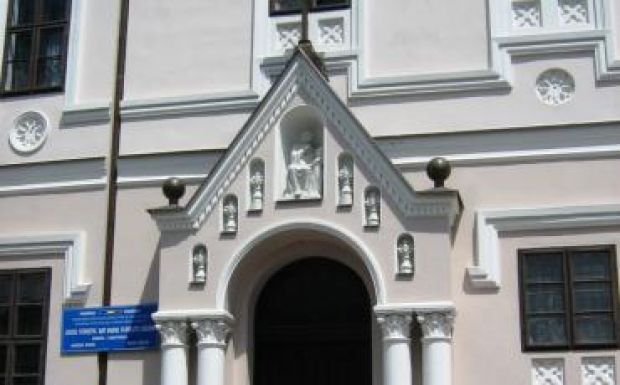 Megmenekültek a magyar iskolai osztályok Bihar megyében?