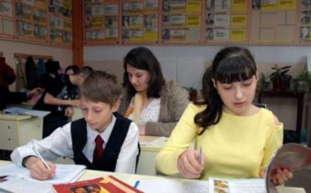 A magyar pedagógusok is bírálják a kerettanterv tervezett módosításait