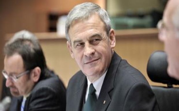 Tőkés nem számít arra, hogy Johannis visszavonja tőle az érdemrendet