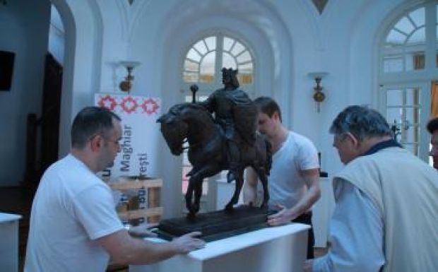 Erdélyi képzőművészek állítanak ki a bukaresti Balassi Intézetben