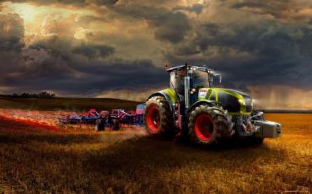 Erdélyben dolgozik a legtöbb traktor és kombájn