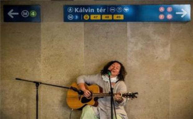 Ilyen Budapest a magyar költészet napján