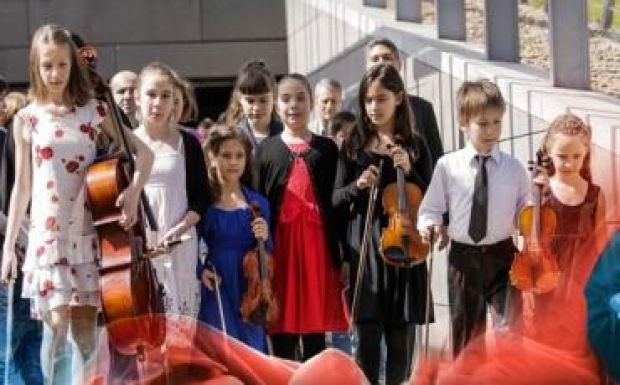 Virtuózok: kilenc versenyző jutott be a középdöntőbe a kicsik korcsoportjából