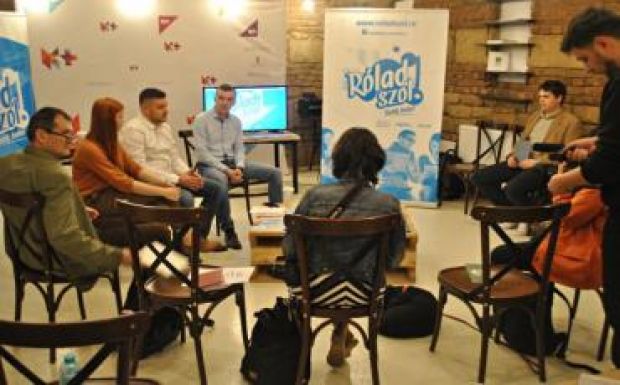 A fiatalok többsége itthon szeretne élni