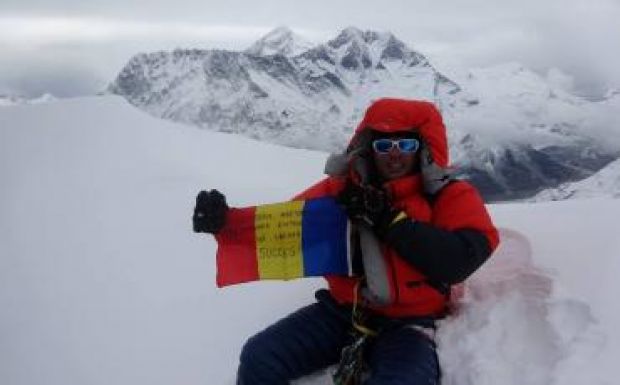 A Himalája egyik legnehezebb csúcsára jutott fel Török Zsolt aradi hegymászó