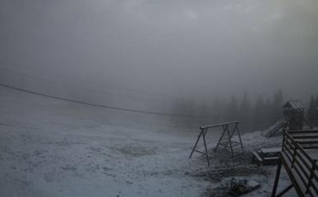 Nem olvadt el a májusi hó a Madarasi Hargitán