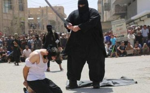 Elfogták az Iszlám Állam rettegett hóhérát, a Bulldózert 