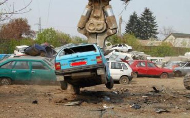 Startolnak a roncsautóprogramok: változások lesznek