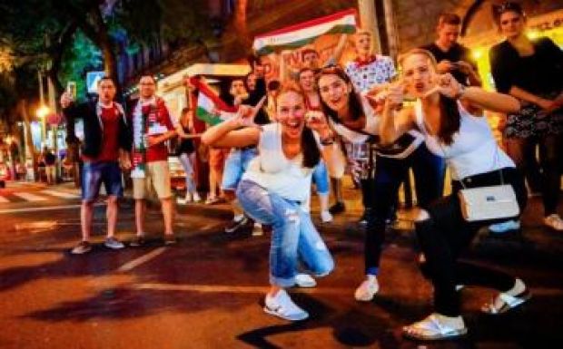 EURO-2016: hajnalig ünnepelt Magyarország