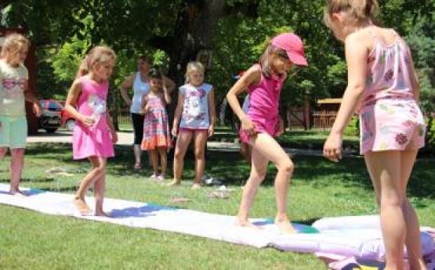 Ezúttal egy gyerektáborra csapott le a háromszéki főfogyasztóvédő